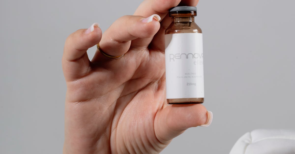 Exploring the Cosmetic Benefits of Botox for Younger Appearance
